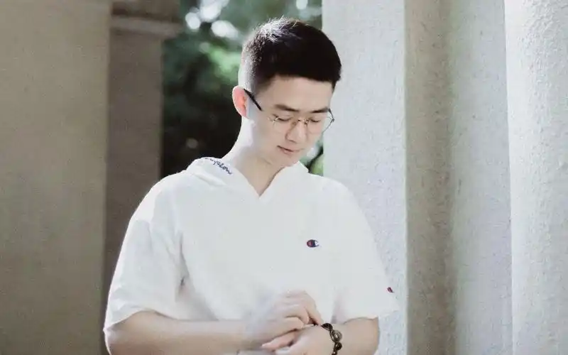 【cv涅盘】20190826涅盘微博直播,跟小哥哥唠唠嗑儿_哔哩哔哩_bili