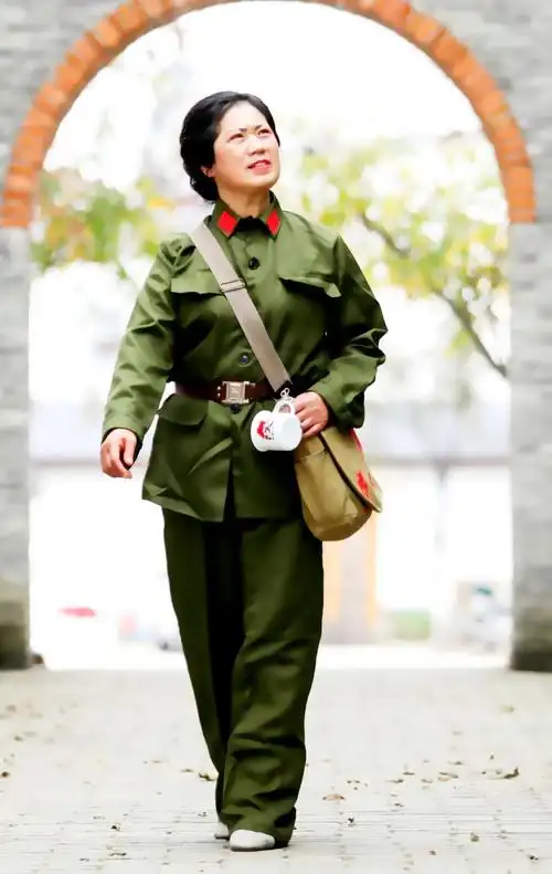 穿上绿军装