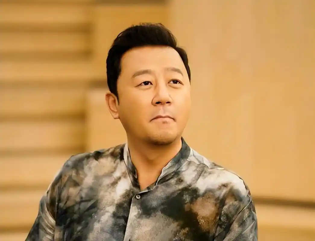 回顾重庆美女李燃嫁大17岁演员郭涛生一儿一女风光背后是辛酸