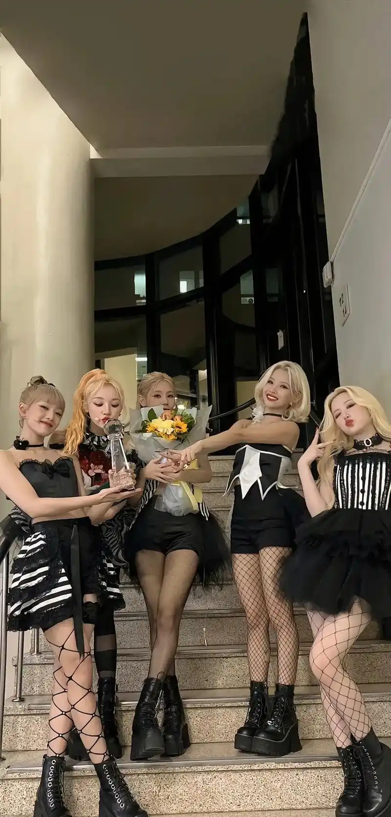 #韩娱 #女团 #美炸了 #田小娟solo #gidle组合 - 抖音