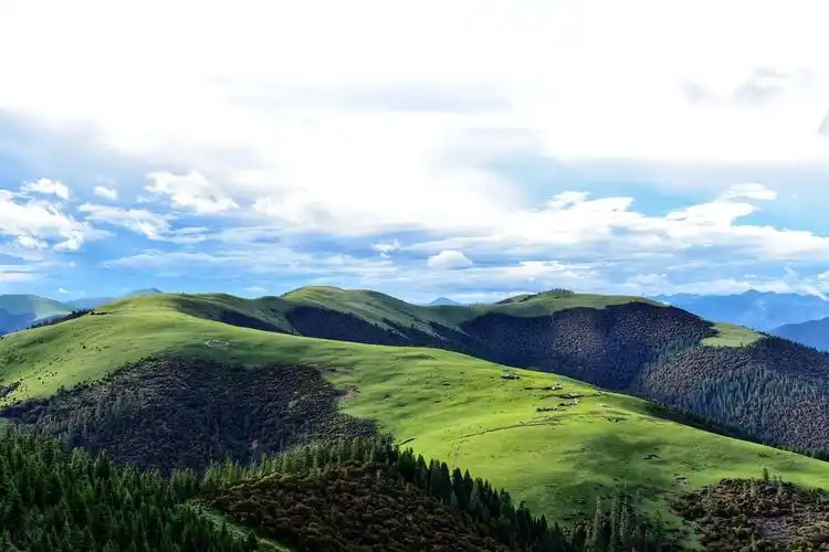 绝美风光大片:318国道无愧为中国最美的景观大道!