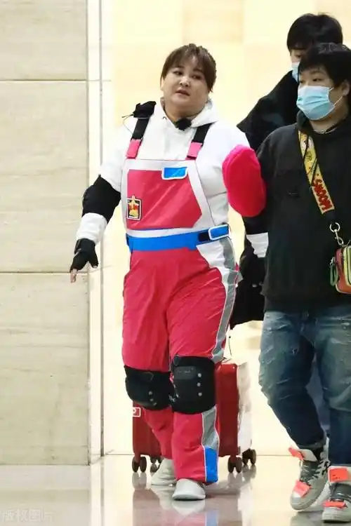 贾玲减肥辛酸史,为电影付出巨大代价!_挑战_体重_作品