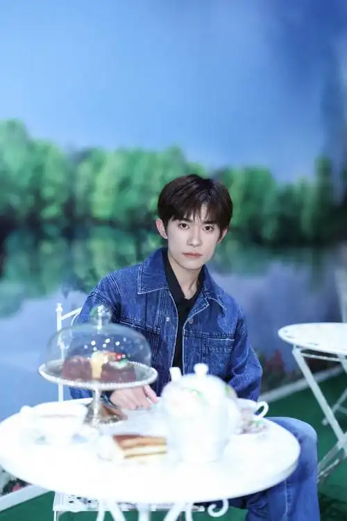 真的是我的心头好没错了 是刘北山也是易烊千玺 期待易烊千玺更多新