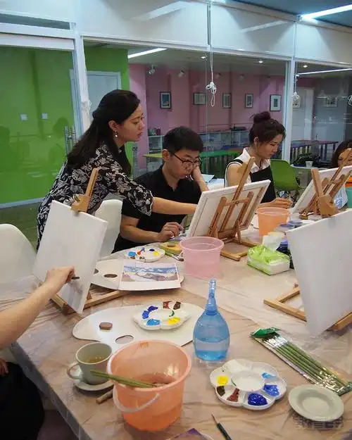 天津少儿创意美术培训