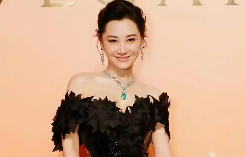 53岁的许晴唯一深爱过的男人,她的故事比你想得更精彩_刘波_人生