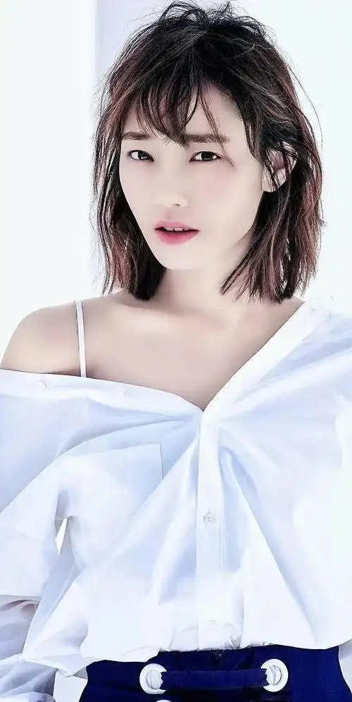 白百何婀娜多姿优雅写真妩媚动人