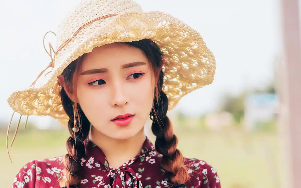 气质美少女唯美清纯写真高清桌面壁纸