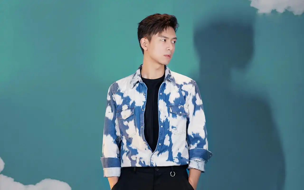 李现高冷帅气写真图片桌面壁纸高清大图预览1920x1200_大陆明星下载