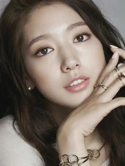 朴信惠欧尼壁纸