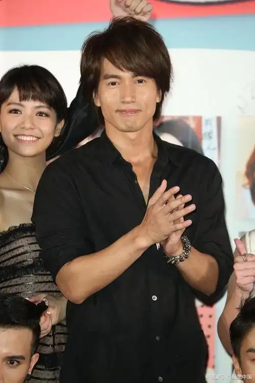 言承旭近期接受采访:祝林志玲过得幸福