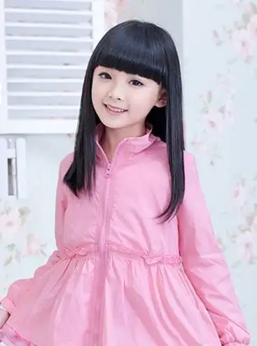 小孩齐刘海直发发型设计图片,小女孩图片,发型图片