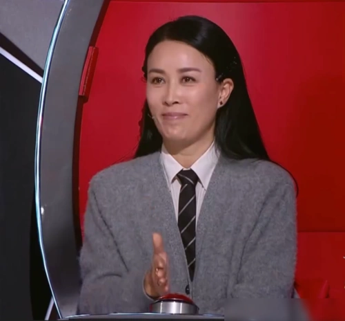 王力宏一不小心"封麦"那英成《中国好声音》最大疑点,真假难辨