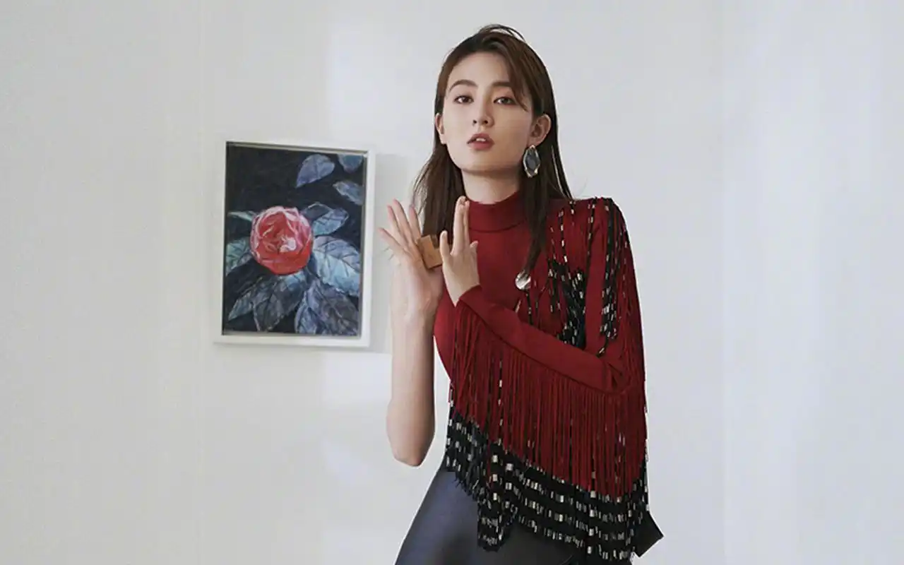 **明星,性感,时尚,高清,美女明星,乔欣,壁纸,1920x1200