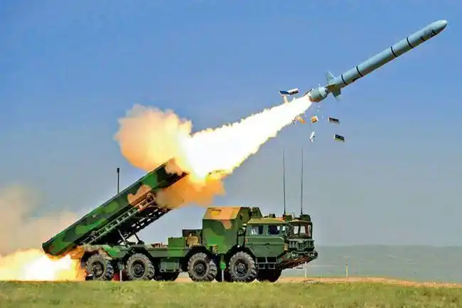 中国新型导弹威力小3枚炸不塌一栋楼其实一枚楼里就没活人了