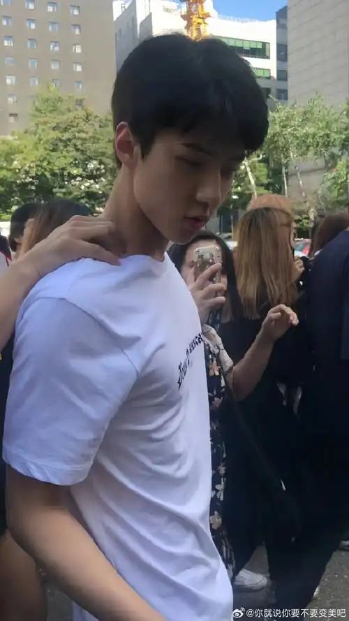 mama红毯##exo##吴世勋