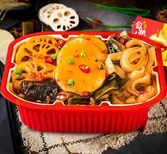 火爆市场的自热火锅