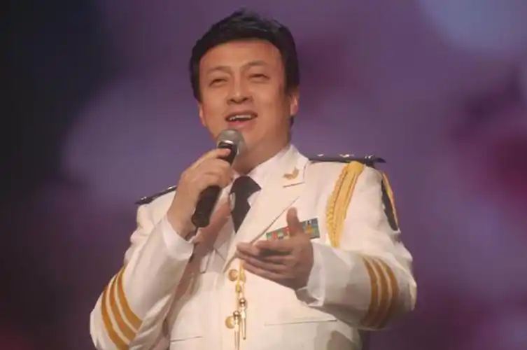 歌唱家吕继宏简历(歌唱家吕继宏:因工作单身50年,父母相继病逝后坦言