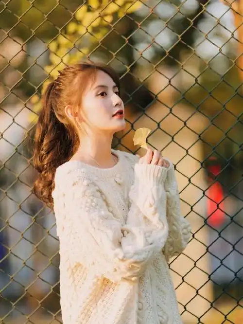 人像拍照怎么摆姿势好看12个拍照姿势实用自然好看