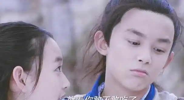 5位童星今昔对比:有的成一线大咖,有人太低调,她却已塌房