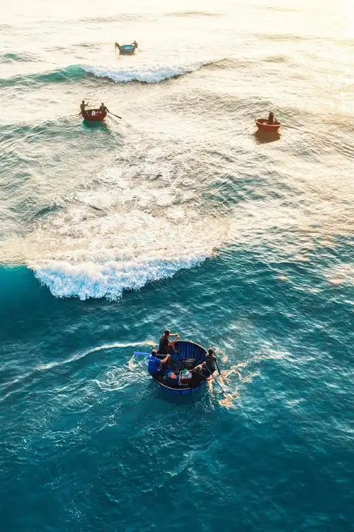 热情如火,正是出海避暑的最佳时机,不如来一场说走就走的海边旅行吧!