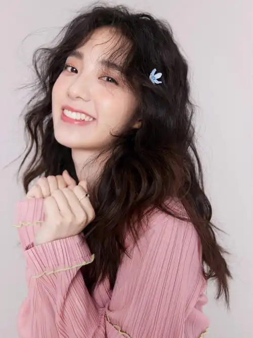 记录一下喜欢的内娱颜值2万鹏05