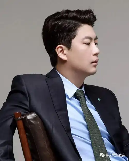 都市成熟男生发型