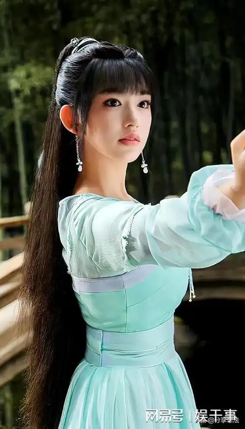 程潇古装美图二