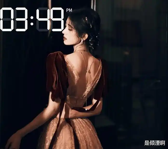 华丽的鞠婧祎走上美丽的红毯#鞠婧祎走红毯  - 抖音