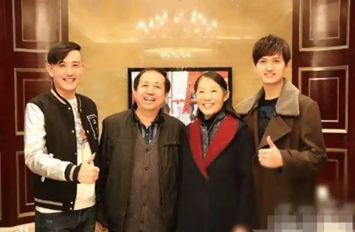 张震张翰是亲兄弟娱乐圈原来有这么多隐藏兄弟全认识算你牛