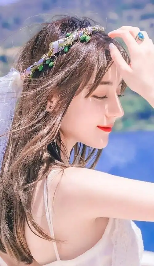 迪丽热巴方否认怀孕!将起诉造谣者