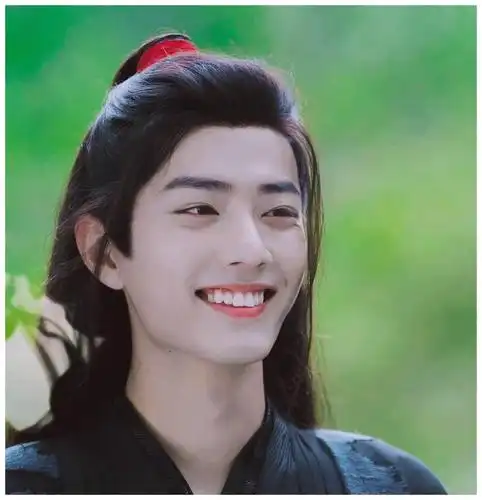 肖战到底有多会笑呢从来没发现一个男孩笑起来怎么可以这么好看