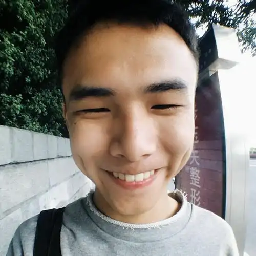 龇牙咧嘴的笑_男生搞笑头像图片_扣扣居