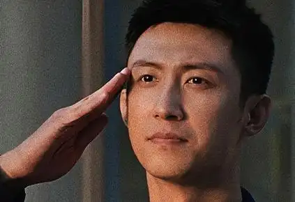 黄景瑜帅气军装合集