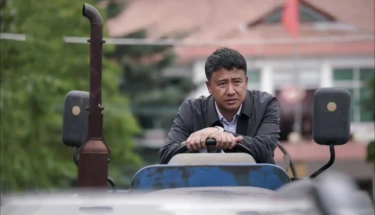 经山历海央一首播情感朴素故事激烈王丽坤张国强有张力