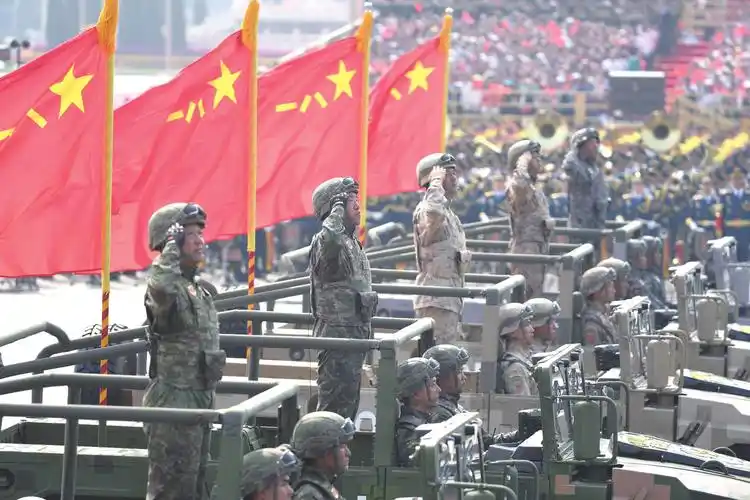 这敬礼,震撼人心!