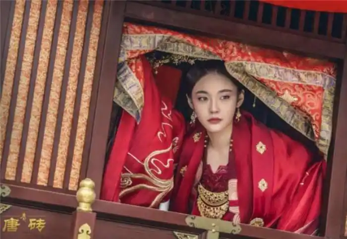 古装穿越电视剧(超好看的五部穿越古装剧) - 天华易学