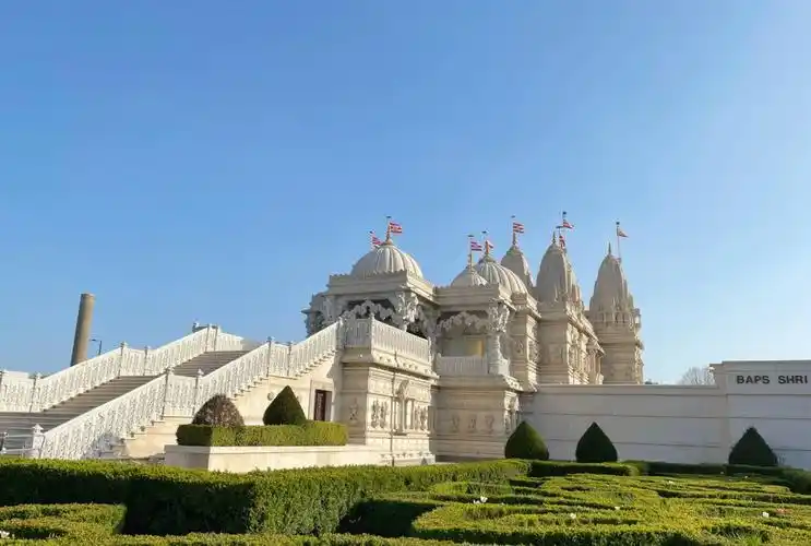 伦敦小众景点庄严又精致的印度教神庙