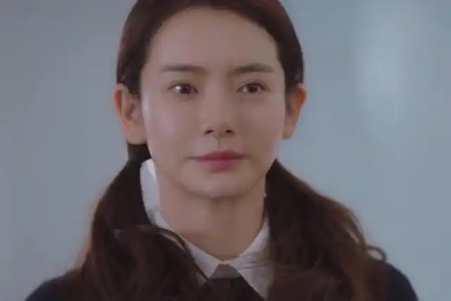 戚薇真素颜曝光!皮肤出油暗沉好真实,双眼皮折痕也超明显