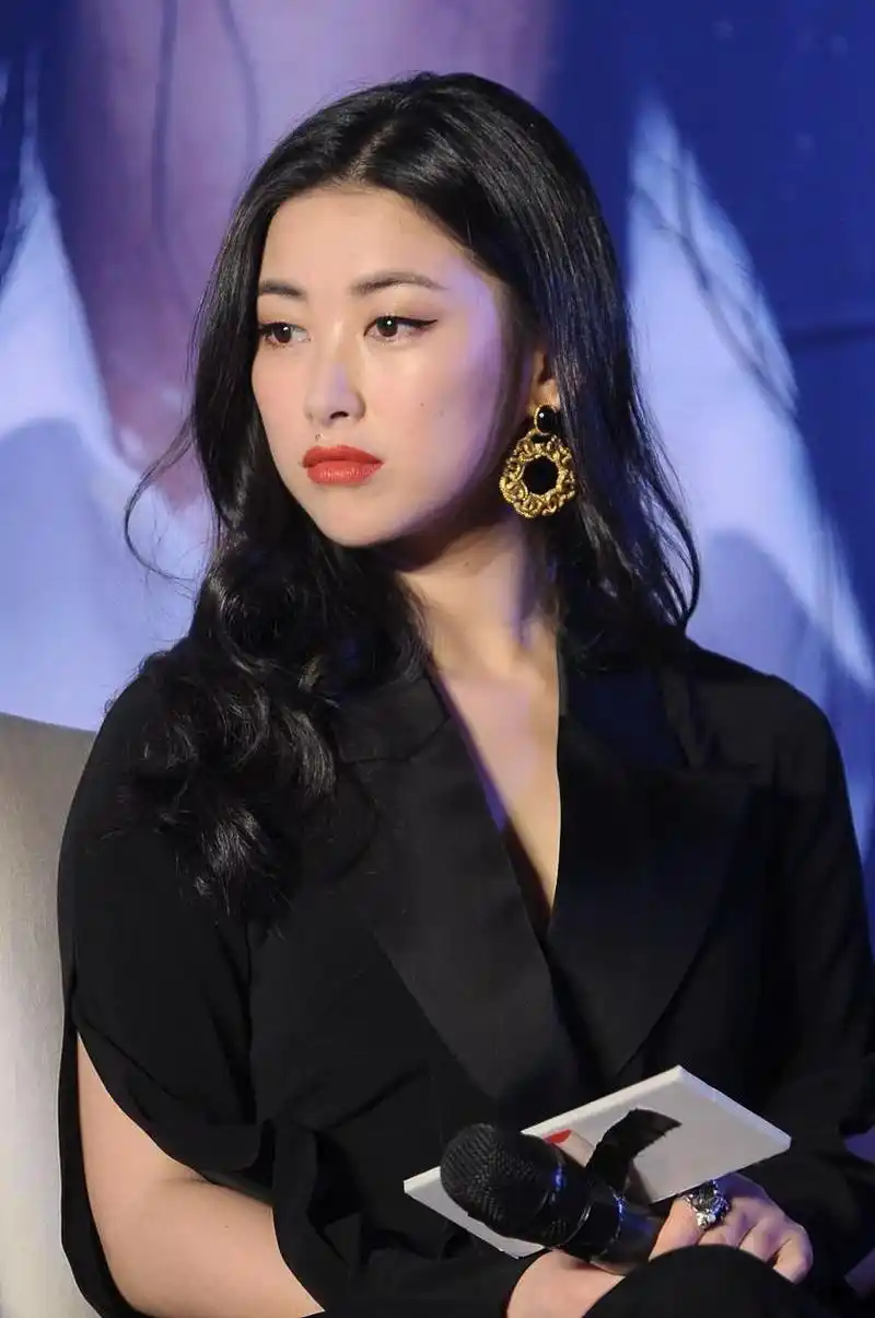 在2012年意甲尤文图斯联赛最后一轮比赛时,拉波.