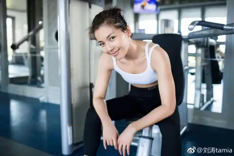 刘涛濒临崩溃,李沁惨被吐槽:最让明星们害怕的事,竟然是