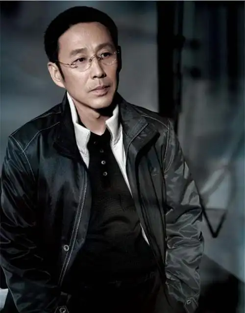 65岁的陈道明风度翩翩,温文尔雅,腹有诗书气自华_高清图集_新浪网