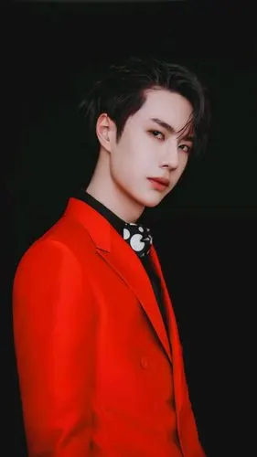 红衣服的王一博太帅了