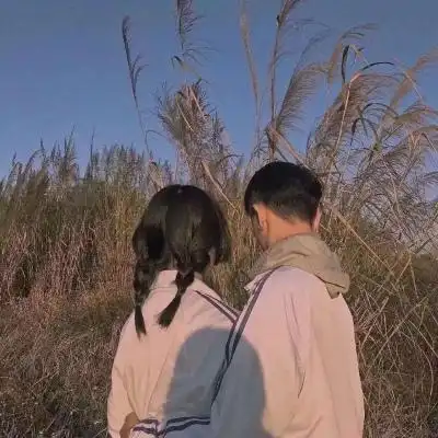 南风未恋#北风承欢/一对唯美情侣背影头像