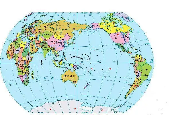 我们来看下中国出版的世界地图,再来看下国际上的出版的世界地图,然后