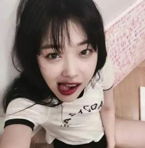 雪莉究竟经历了什么雪莉怎么走的雪莉到底经历了什么啊