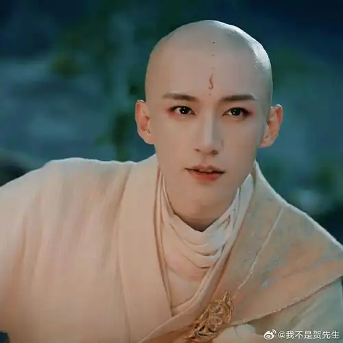 身高183,科班出身毕业于中戏,能文能武,台词功底也很好@mr_刘学义