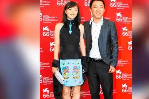 黄渤老婆小欧简历个人资料好男人形象伪装的吗