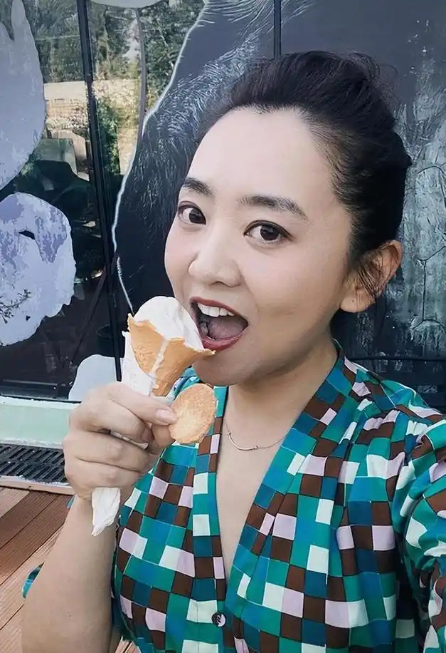 月亮姐姐:忙完工作忙带娃,端午节和儿子花88元逛"熊猫星球"展