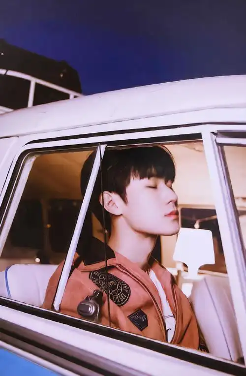 张真源 live之神