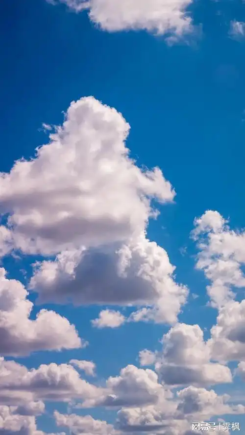 漂亮的云朵壁纸